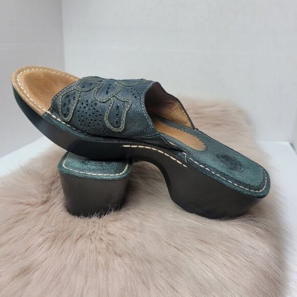 Ariat Floral Slide Sandals Black Style 22301 Womens Slip On Shoes Size 9.5 B - Picture 6 of 9